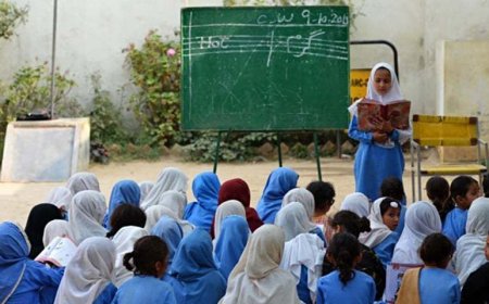 What is uniform education system?