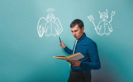 4 effective ways to silence your inner critical voice and regain control of your self-confidence