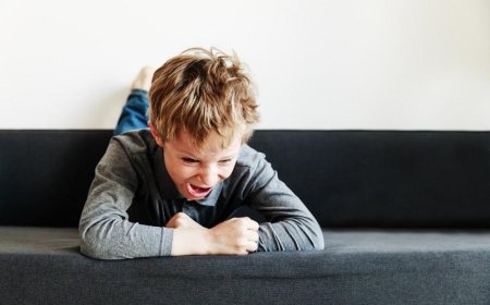 How to deal with anger and rage without breaking the child: 9 tips from psychologists