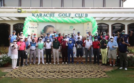 Avid golfers show support for girls education at TCF 17th Annual Golf Tournament!