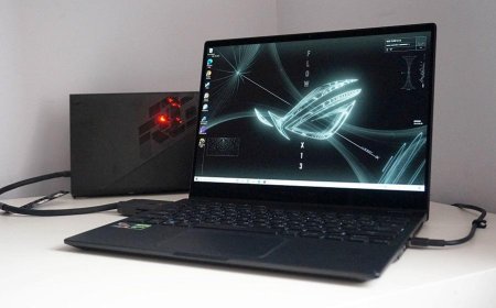 Asus ROG Flow X13 for mobile work and stationary gaming
