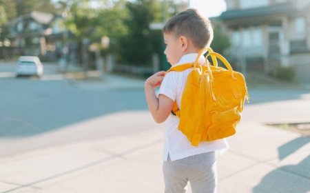 What to pack for your child for a school trip?