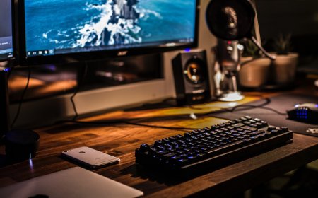 External parts of the computer and its characteristics