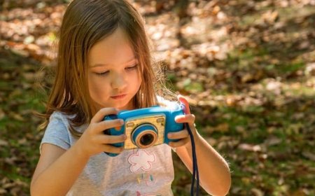 Photo cameras for boys and girls to start in photography