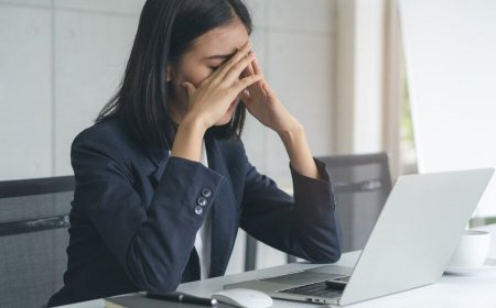 The effects of screens on visual health