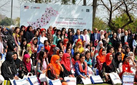 Scholarships for female students in Pakistan
