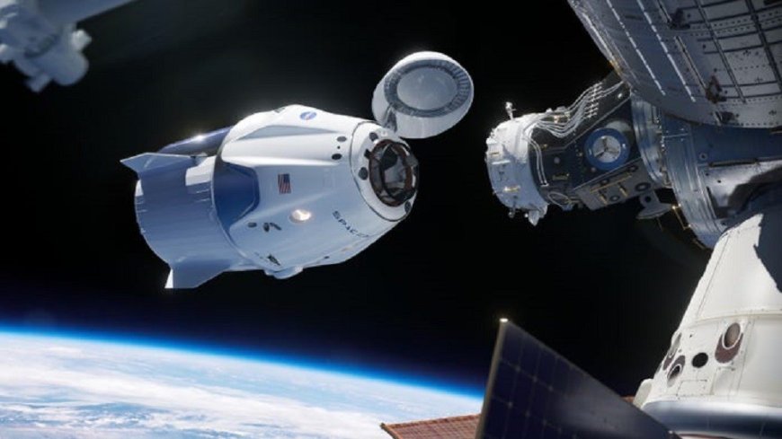 Space station crew returns home