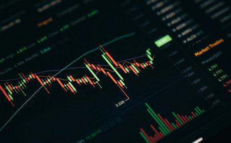 How Profitable Businesses Go Bankrupt: The Overtrading Dilemma and Growth Cash Burn
