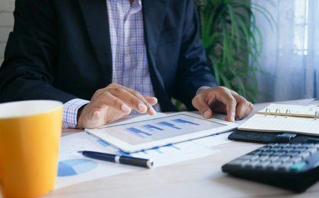 How to Implement Price Increases Without Churning Core Customers: Communication Framework