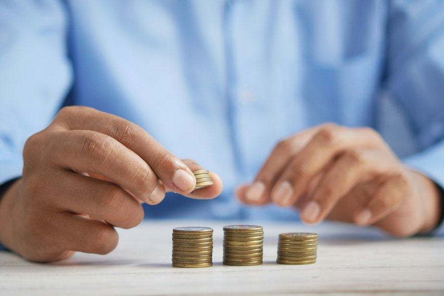 Direct vs. Indirect Cash Flow Forecasting: Building a 13-Week Rolling Cash Flow Model