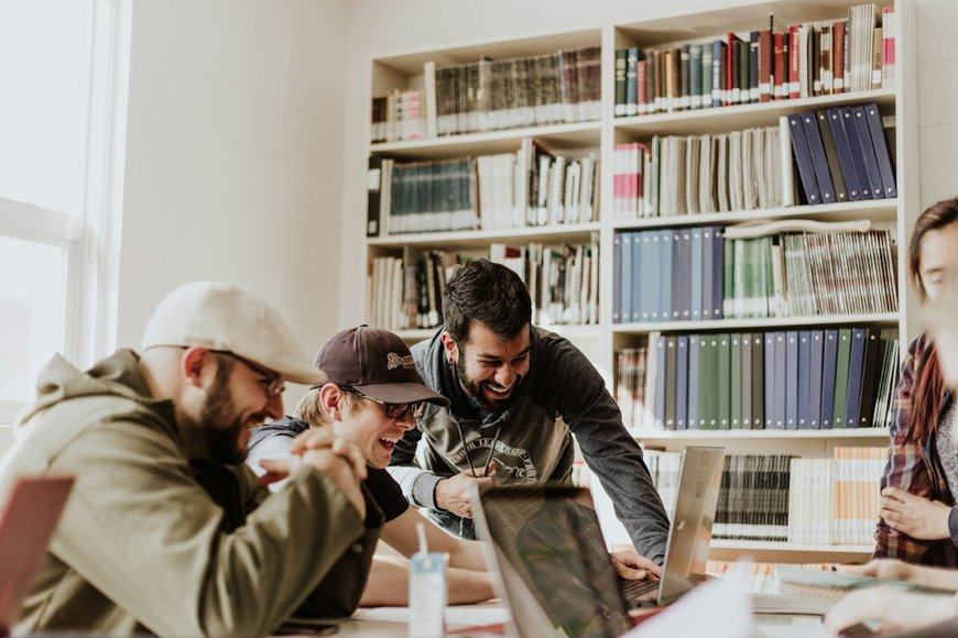 The Complete Guide to Student Loan Repayment: Standard, Income-Driven, and Accelerated Payoffs